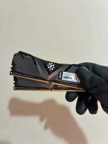 Memória RAM DDR4 2x8GB 2666mhz XPG