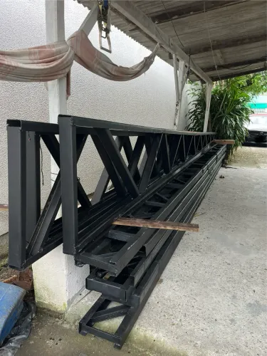 Estrutura metálica 12X6X5,75 cobertura de aluzinco 