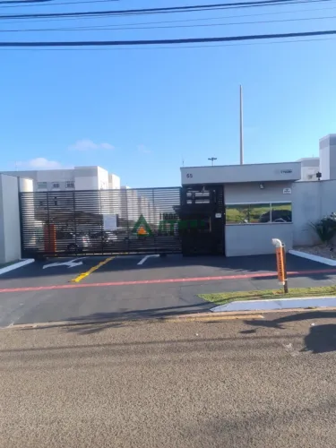 APARTAMENTO COM 2 QUARTOS NA REGIÃO NORTE DE LONDRINA