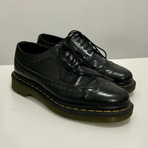 Sapato dr. martens 3989 brogue wingtip - impecável