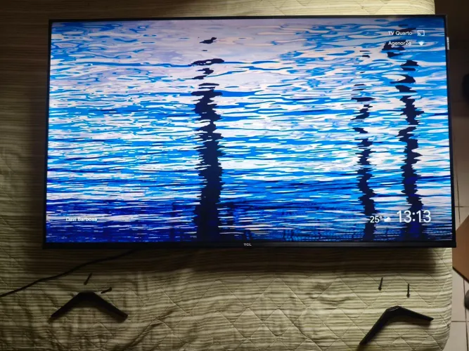 Televisão TCL 43" QLED Full HD