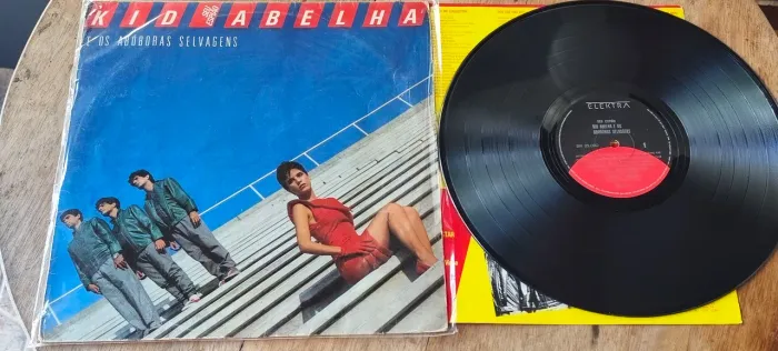 LP Kid abelha e os abóboras Selvagens