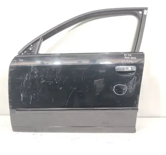 Porta Dianteira Esquerda Audi A4 2001 2006 Preta C Friso Avaria