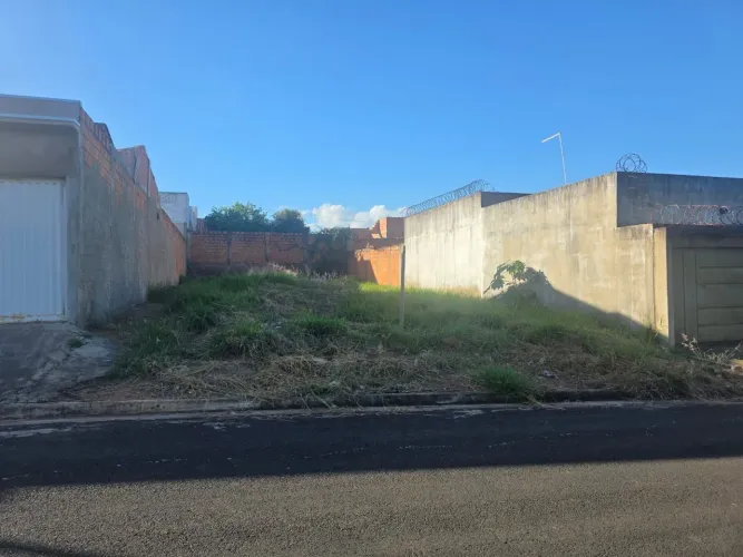 Terreno.