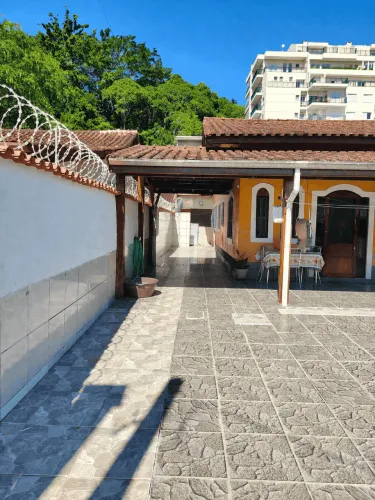 Casa para locação com 1 quarto - Centro, Bertioga, SP
