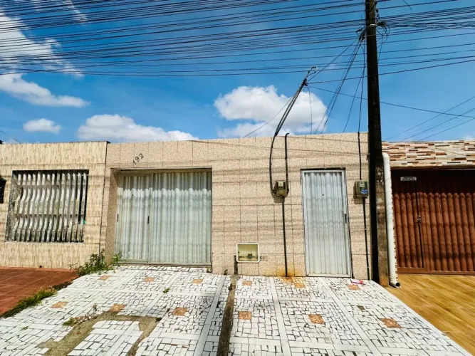 CASA DUPLEX- ESPLANADA CASTELÃO - 04 QUARTOS