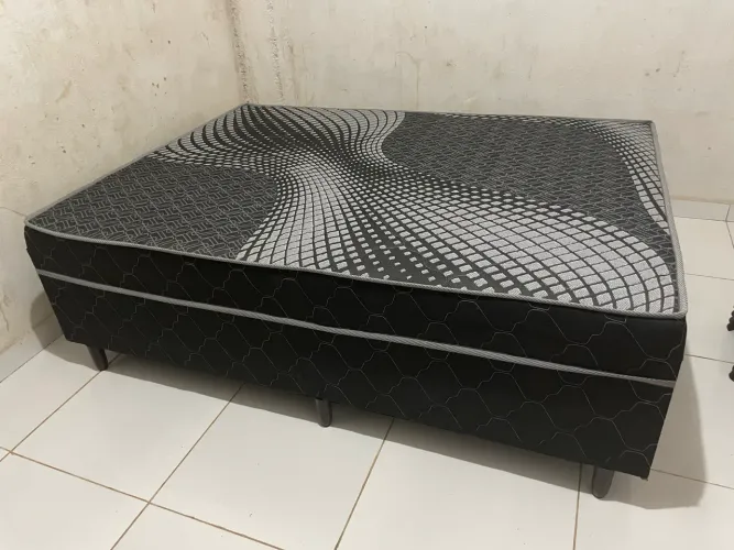 Cama de casal nova 