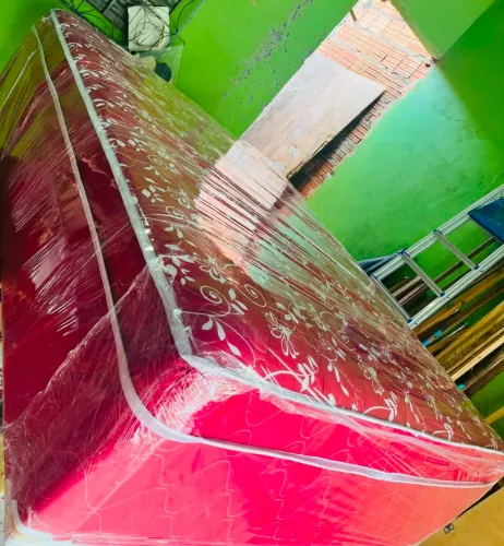 Cama box casal de espuma alta nova 400$ entrega grátis