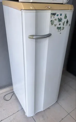 Geladeira Electrolux Degelo funcionando perfeitamente
