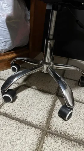 Cadeira Escritório Ergonômica R$ 120,00