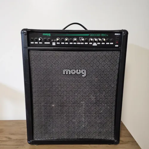 Amplificador Moug Accord 500