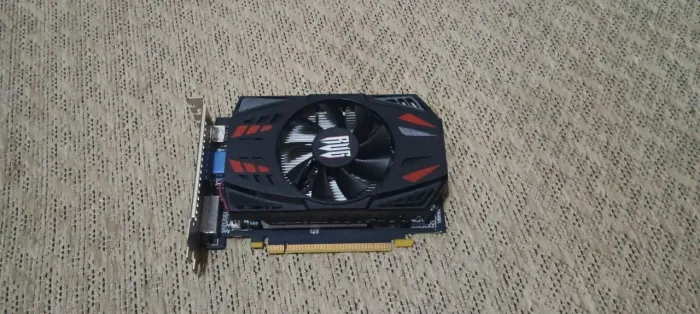 GTX 550Ti 2GB