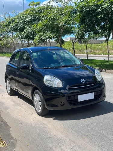 Nissan March SV 1.6 16V Flex Fuel 2013