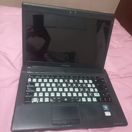 Notebook Lenovo com defeito