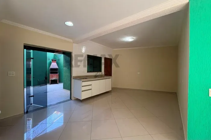 Excelente sobrado para locação no Jardim Guapituba/Mauá