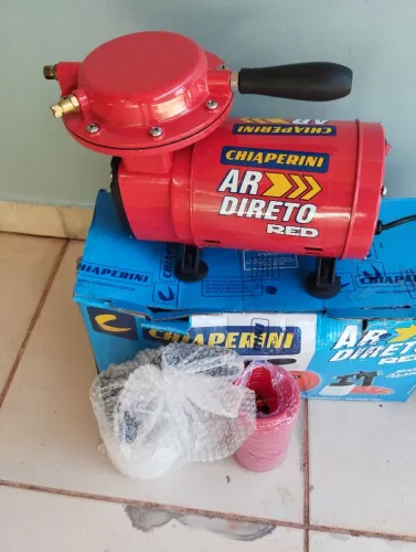COMPRESSOR DE AR DIRETO CHIAPERINI BIVOLT+KIT DE PINTURA. 