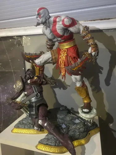 Kratos 48cm