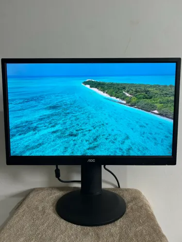 Monitor AOC 24