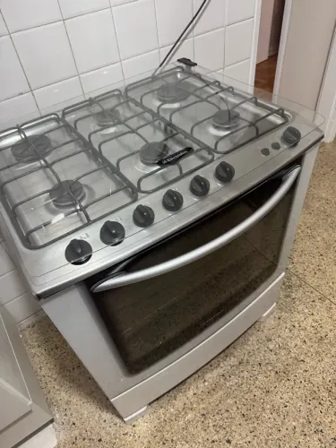 Fogão 6 bocas Electrolux