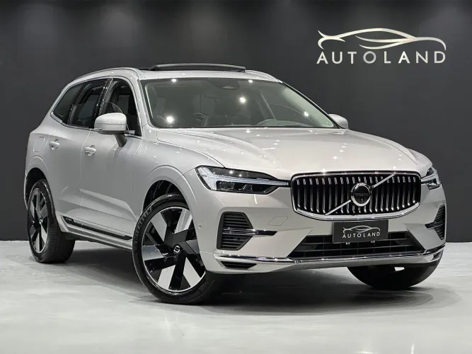 Volvo XC-60 T-8 Ultimate 2.0 AWD (híbrido) 2024