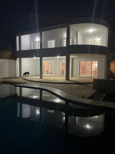 Empregada doméstica casa de praia