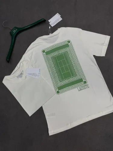Camisa Lacoste nova 