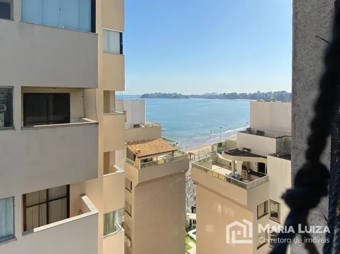Cobertura ampla em Guarapari, 4 quartos e 2 banheiros com Vista Livre para Venda por 990.0