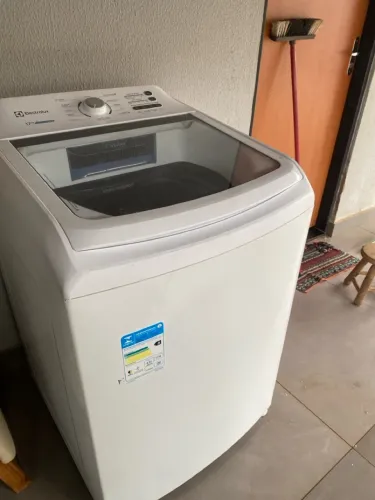 Máquina de lavar por apenas