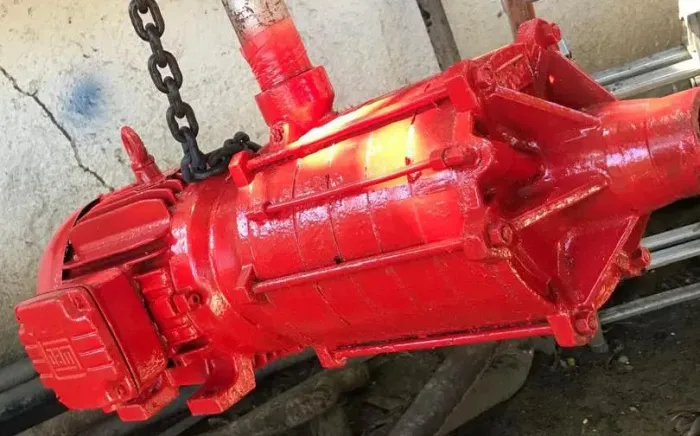 Bomba d'água 7,5 CV 05 estágios 