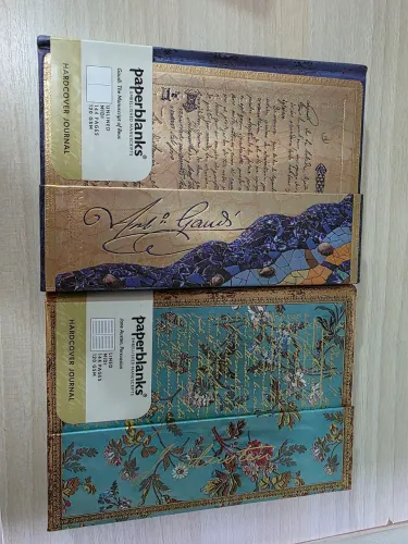 2 cadernos paperblanks novos MIDI