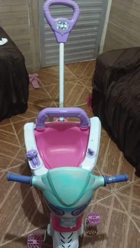 Carrinho de passeio menina maral