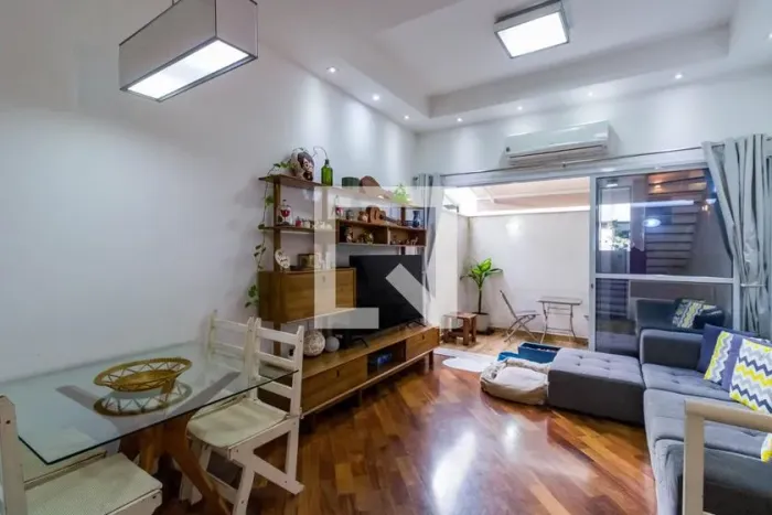 Casa à Venda - Real Parque, 2 Quartos, 140 m2