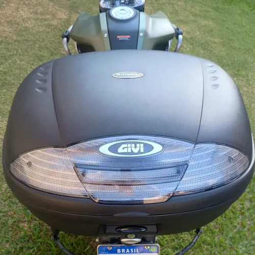 Baú moto GIVI 45 L novíssimo + base + 2 chaves