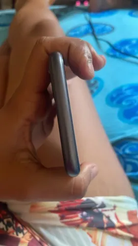 Vendo ou troco iPhone 11