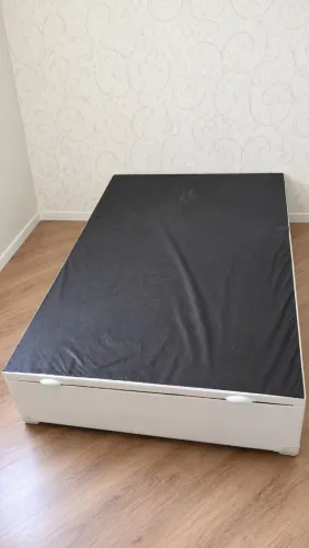 Cama box baú casal em corino branco