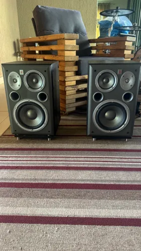 Caixa som Home theater Jbl E50