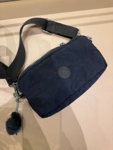 Bolsa de ombro kipling
