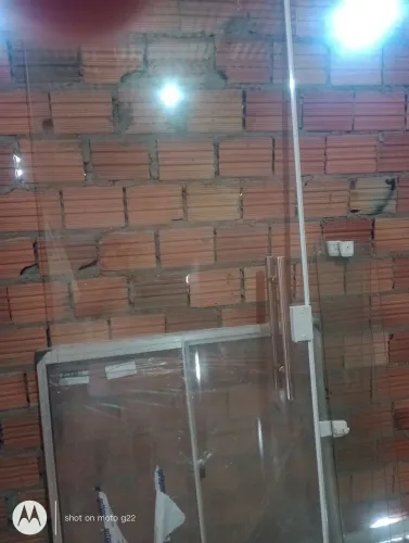 Vendo janela e Pivotante