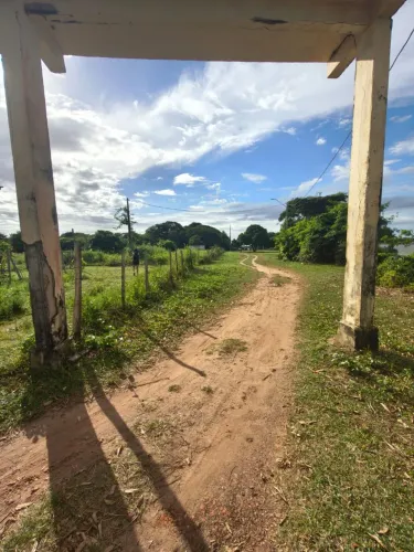 Salvaterra terrenos em frente a praia