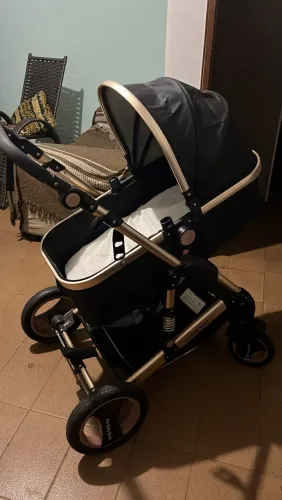 Carrinho de bebê luxo