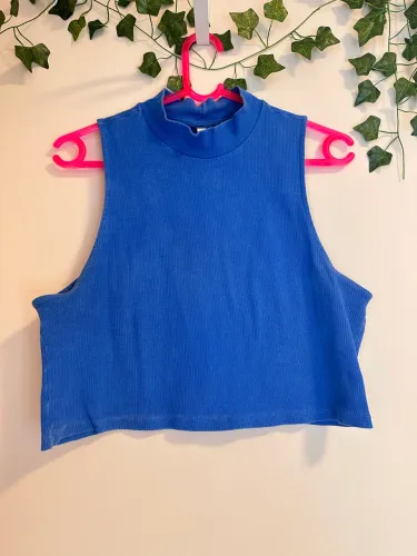 Blusa gola alta