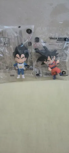 Bonecos dragon ball burguer king 