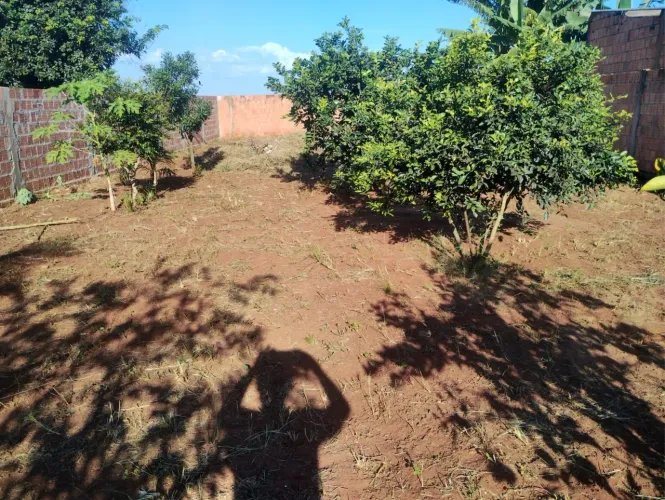Oportunidade Terreno Grande no Asfalto