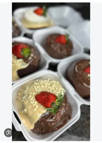Em comenda bolo vulcão 