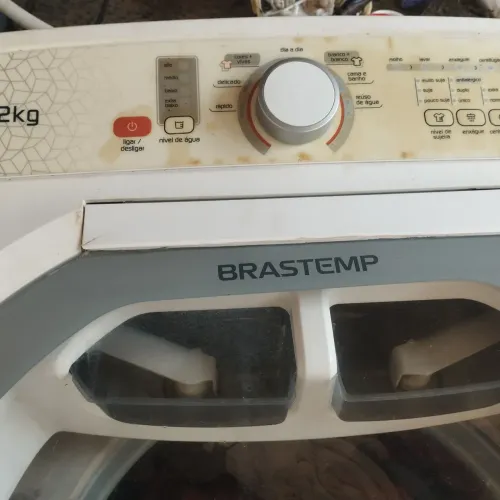 Vendo máquina de lavar roupa 