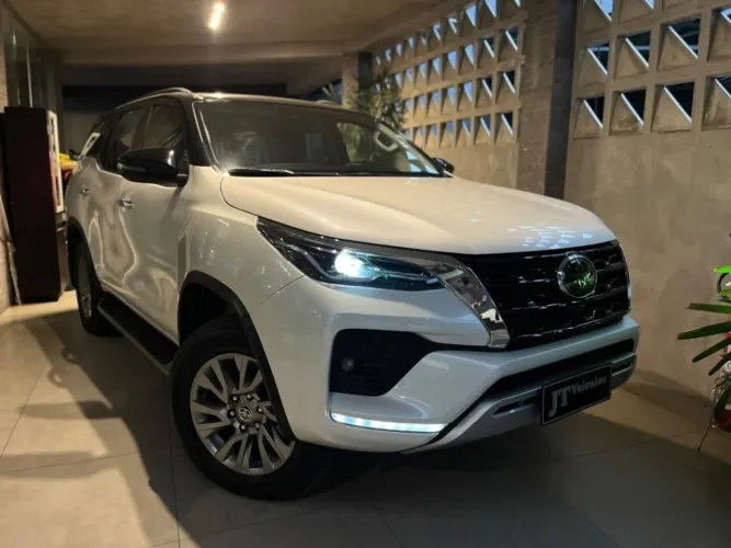 Toyota Hilux SW4 4X4 2.8 Diesel 2022