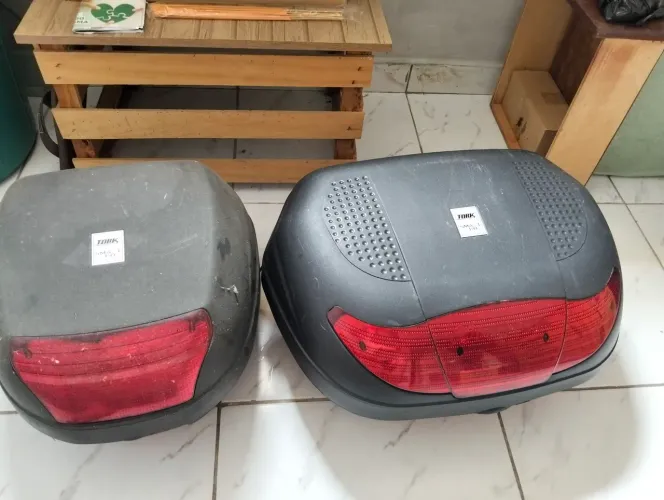 2 baú moto