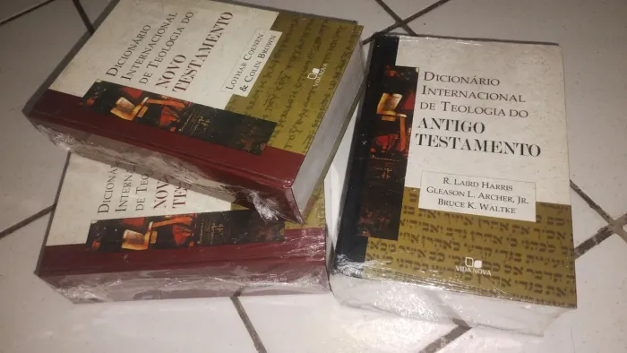 Dicionário Internacional de Teologia 3 volumes