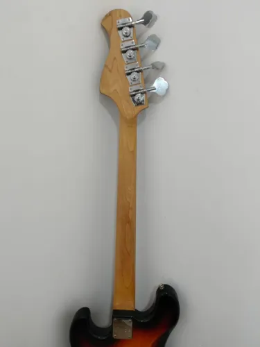 Contrabaixo Eagle Jazz Bass