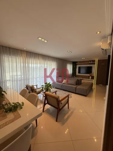 Apartamento de Luxo em Alphaville: 3 suítes, vista para a mata, lazer completo e segurança
